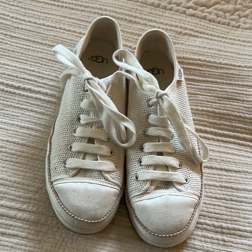Ugg sneakers, woman’s size 81/2, off white in color with tan trim